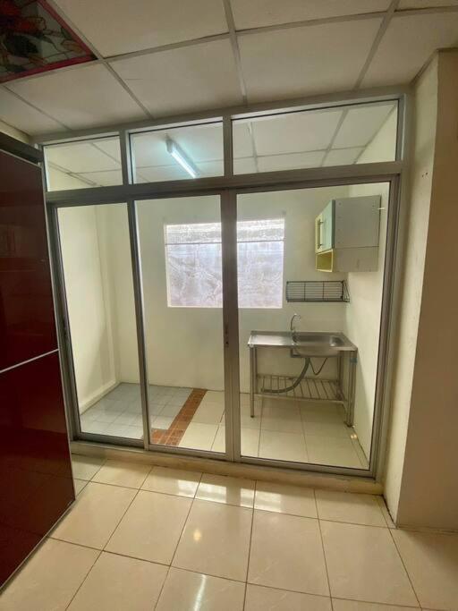 Ratanawong Place 521 Căn hộ Bangkok